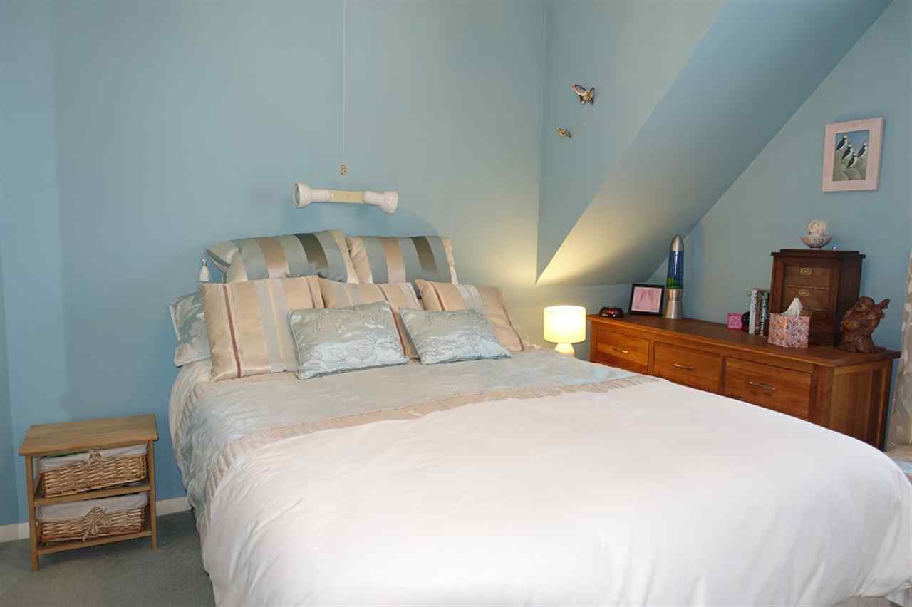 resized-2349823-Bedroom 2 A.JPG